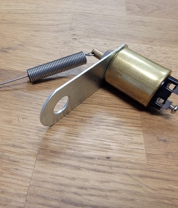 Vintage brake light switch, release for contact