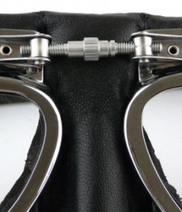 Halcyon – Mark 49 Chrome with Black Goggles